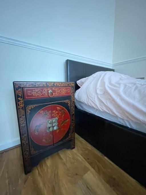 Spacious Bungalow In London, Near Central London, The Excel Centre And The O2, Ideal For Families Exteriér fotografie